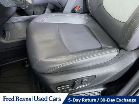 Certified 2023 Toyota Sienna XSE image 21