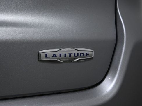 Used 2022 Jeep Compass Latitude w/ Convenience Group image 34