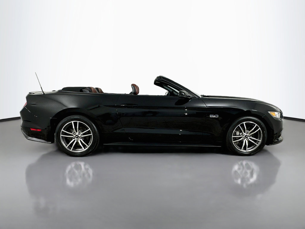Used 2017 Ford Mustang GT Premium RWD image 9