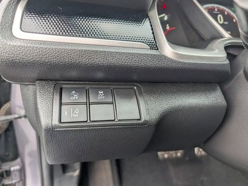 Used 2020 Honda Civic Sport image 17