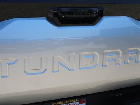 Used 2023 Toyota Tundra Platinum AWD/4WD image 8