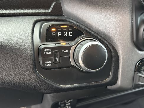 Used 2024 RAM 2500 Big Horn image 33