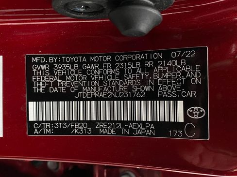 Used 2022 Toyota Corolla LE FWD image 29