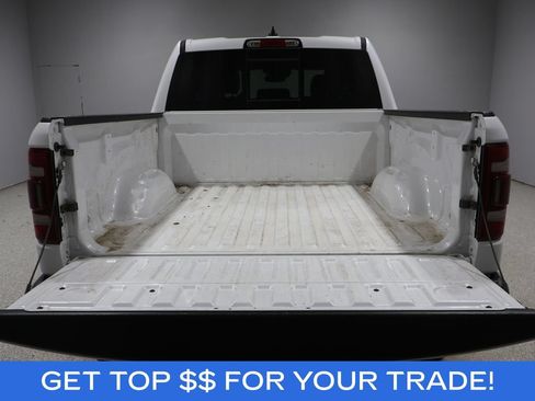 Used 2023 RAM 1500 Laramie AWD/4WD image 5