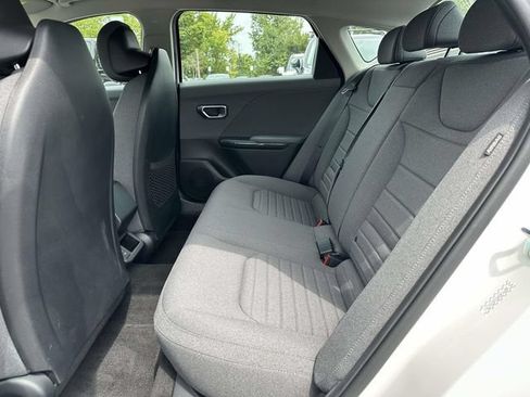 Used 2025 Kia K4 EX FWD image 17