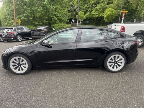 Used 2023 Tesla Model 3 Standard Range RWD image 6