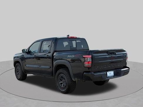 Used 2026 Nissan Frontier PRO-4X AWD/4WD image 5