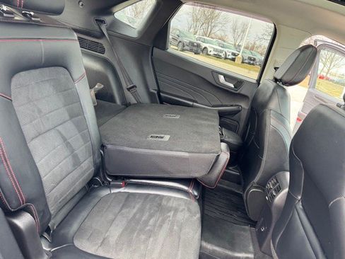 Used 2022 Ford Escape SEL w/ SEL Stealth AWD Package image 32