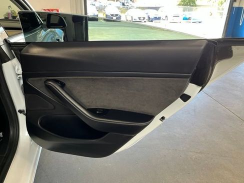 Used 2020 Tesla Model 3 Performance AWD/4WD image 15