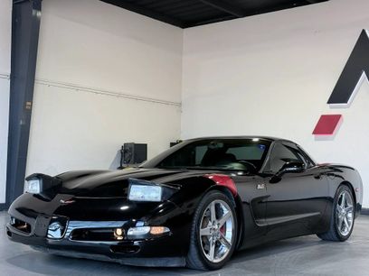 Used 2002 Chevrolet Corvette Coupe w/ Preferred Equipment Group2