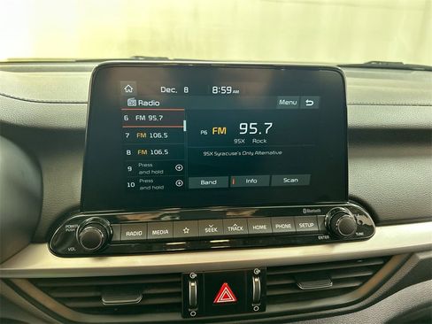 Used 2021 Kia Forte LXS image 14