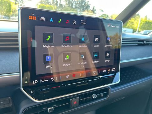 New 2025 Volkswagen ID. Buzz Pro S image 29