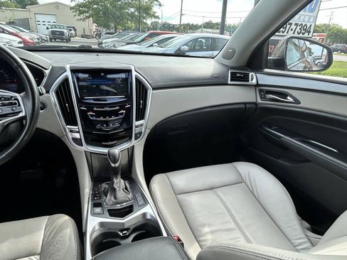 Used 2014 Cadillac SRX FWD image 11