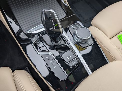 Used 2021 BMW X3 xDrive30i w/ Premium Package image 23