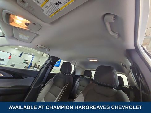 Used 2023 Chevrolet TrailBlazer LS FWD image 25