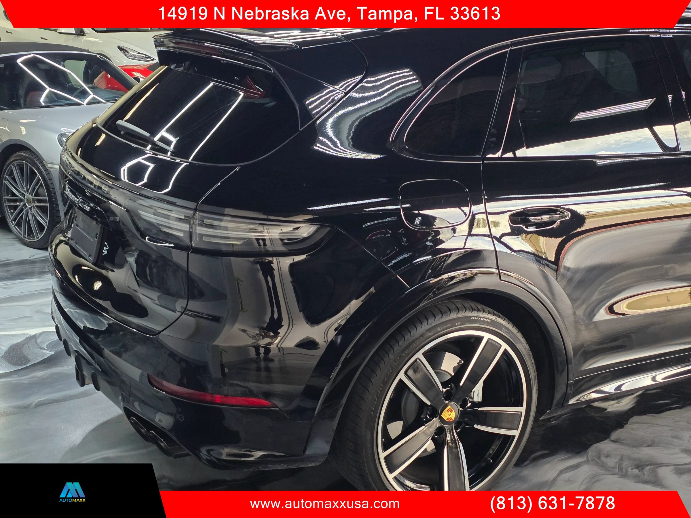 Used 2019 Porsche Cayenne Turbo AWD/4WD image 5