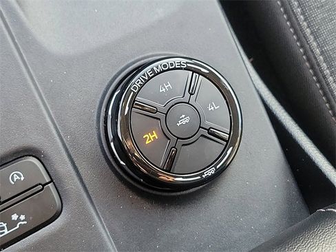 Certified 2024 Ford Ranger XLT w/ FX4 Off-Road Package image 24