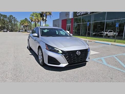 Used 2023 Nissan Altima 2.5 S image 19