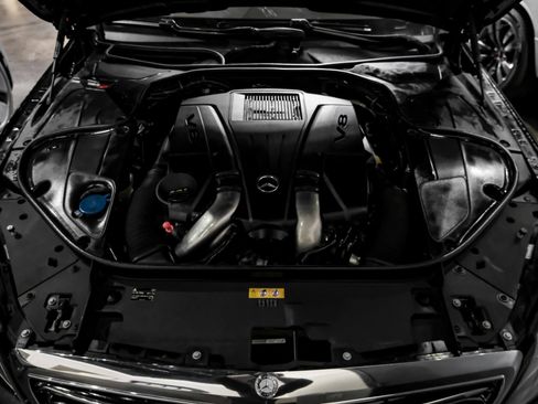 Used 2015 Mercedes-Benz S 550 Sedan image 53