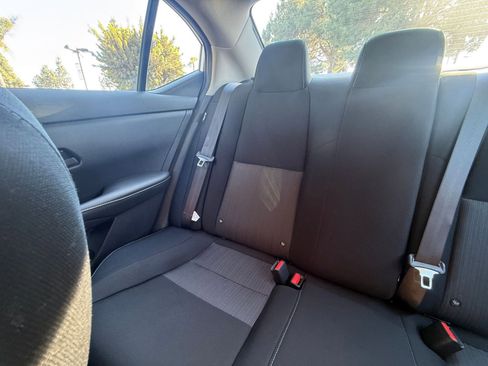 Used 2025 Nissan Sentra SV image 35