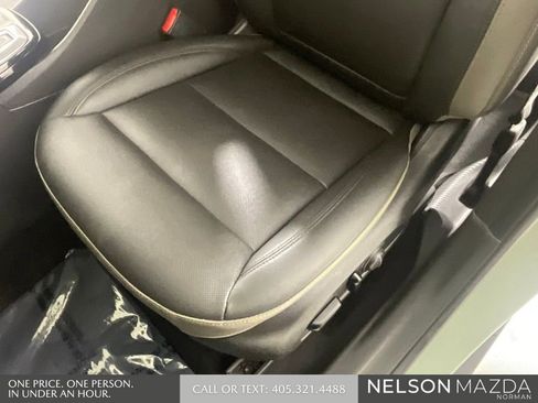Used 2024 Chevrolet Trax ACTIV w/ Sunroof Package FWD image 24