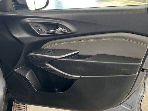 Used 2024 Chevrolet Trax ACTIV w/ Driver Confidence Package image 18