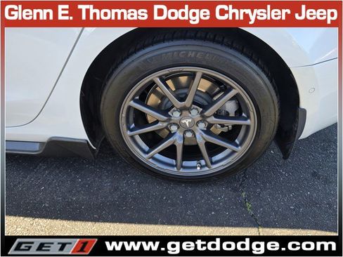 Used 2017 Tesla Model 3 Standard Range image 34