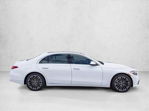 New 2026 Mercedes-Benz S 580 4MATIC Sedan image 4