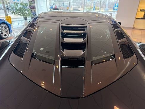 Used 2026 Chevrolet Corvette ZR1 w/ ZR1 Carbon Fiber Aero Package image 9