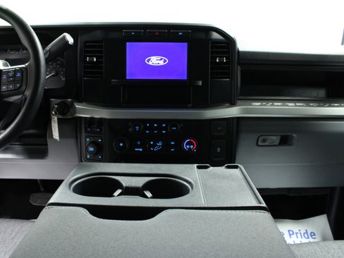 Used 2024 Ford F250 XL w/ STX Appearance Package image 18