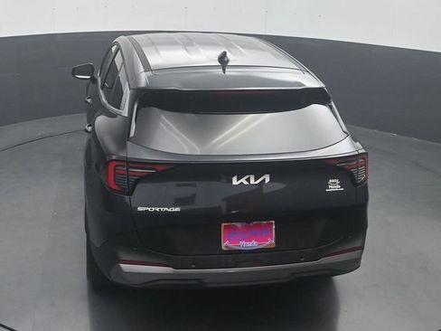 Used 2026 Kia Sportage LX FWD image 23