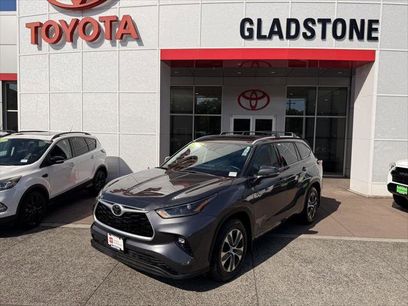 Certified 2021 Toyota Highlander XLE