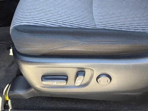 Used 2023 Toyota 4Runner SR5 RWD image 5