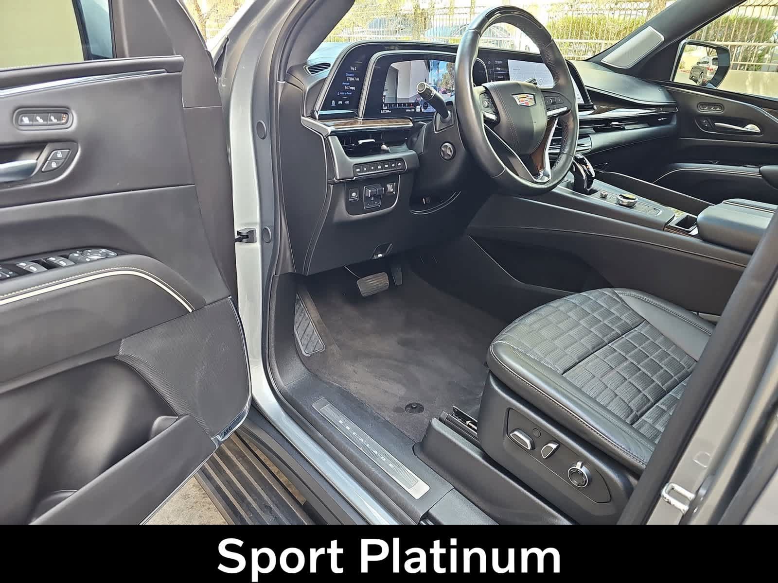 Used 2024 Cadillac Escalade Sport Platinum AWD/4WD image 10