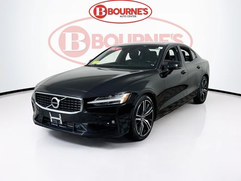 Used 2020 Volvo S60 T6 R-Design w/ Protection Package Premier AWD/4WD image 8