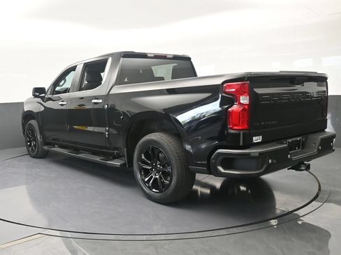 Used 2022 Chevrolet Silverado 1500 LTZ RWD image 4