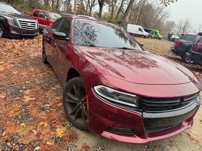 Used 2018 Dodge Charger SXT w/ Blacktop Package