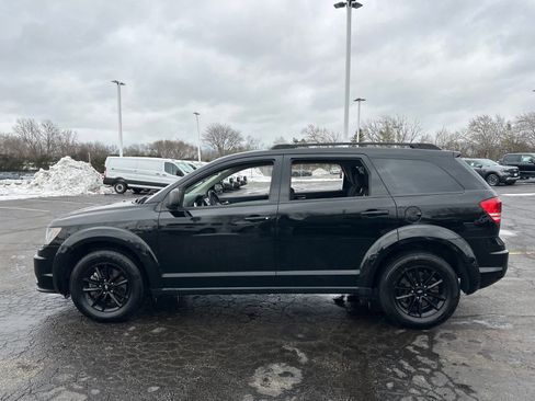 Used 2020 Dodge Journey SE w/ SE Popular Equipment Group image 5