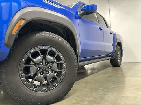 Used 2024 Nissan Frontier PRO-4X w/ Pro Premium Package AWD/4WD image 29