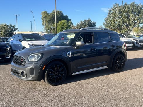 Used 2021 MINI Cooper Countryman S w/ Premium Package image 2