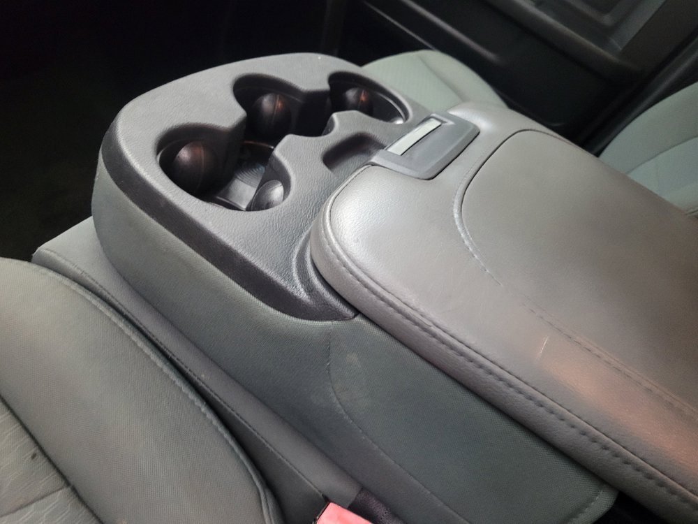 Used 2014 RAM 1500 Express RWD image 26