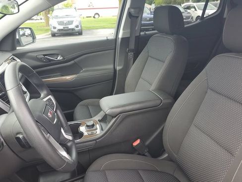 Certified 2023 GMC Acadia SLE w/ Driver Convenience Package AWD/4WD image 19