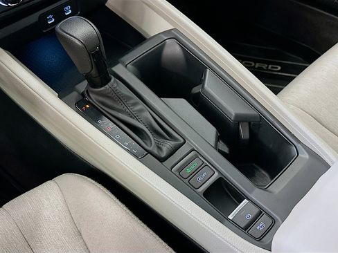 Used 2025 Honda Accord SE image 23