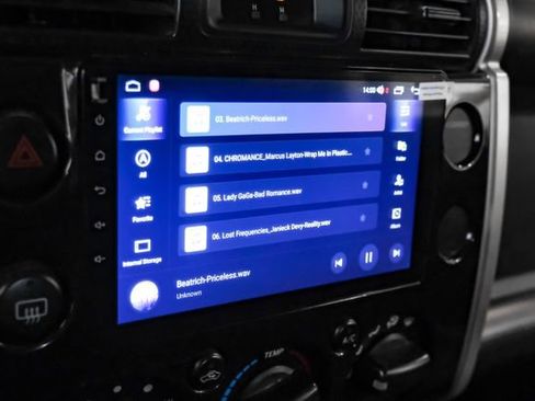 Used 2014 Toyota FJ Cruiser 4WD w/ Convenience Package image 35