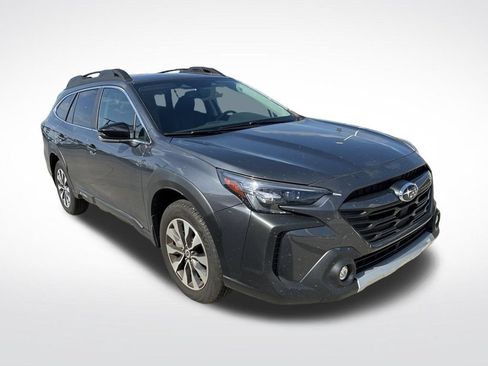 Used 2025 Subaru Outback Limited w/ Popular Package #2 AWD/4WD image 4