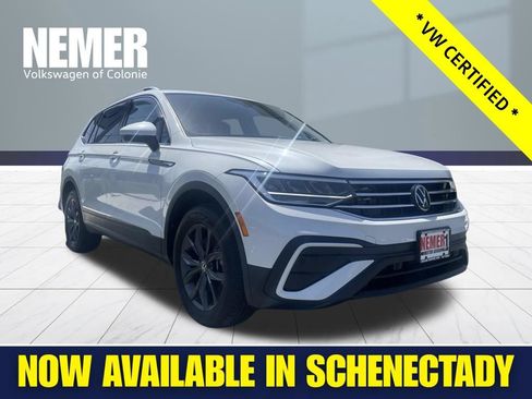 Certified 2023 Volkswagen Tiguan SE AWD/4WD image 9