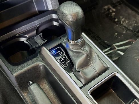 Used 2023 Toyota Tacoma SR5 w/ Technology Package image 29