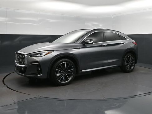 Used 2023 INFINITI QX55 Luxe w/ Cargo Package AWD/4WD image 3