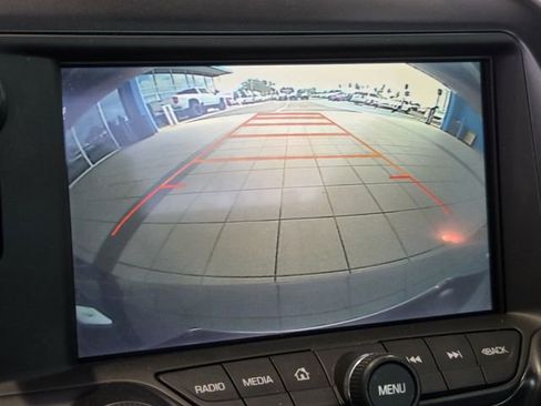 Used 2017 Chevrolet Corvette Stingray Coupe w/ 1LT RWD image 18