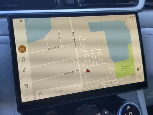 Used 2025 Jaguar F-PACE R-Dynamic S image 29